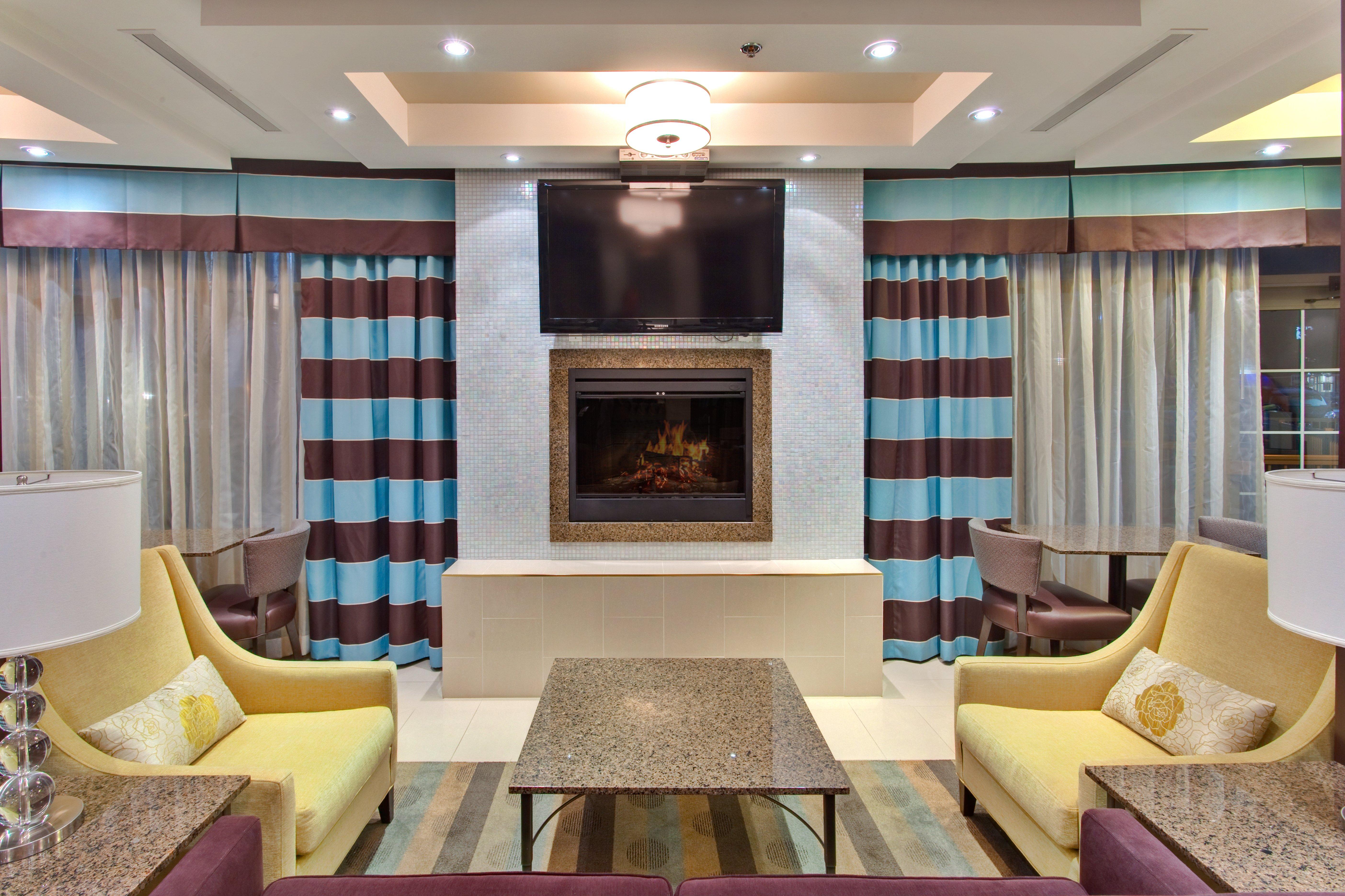 Holiday Inn Express Kingston Central By Ihg Εξωτερικό φωτογραφία