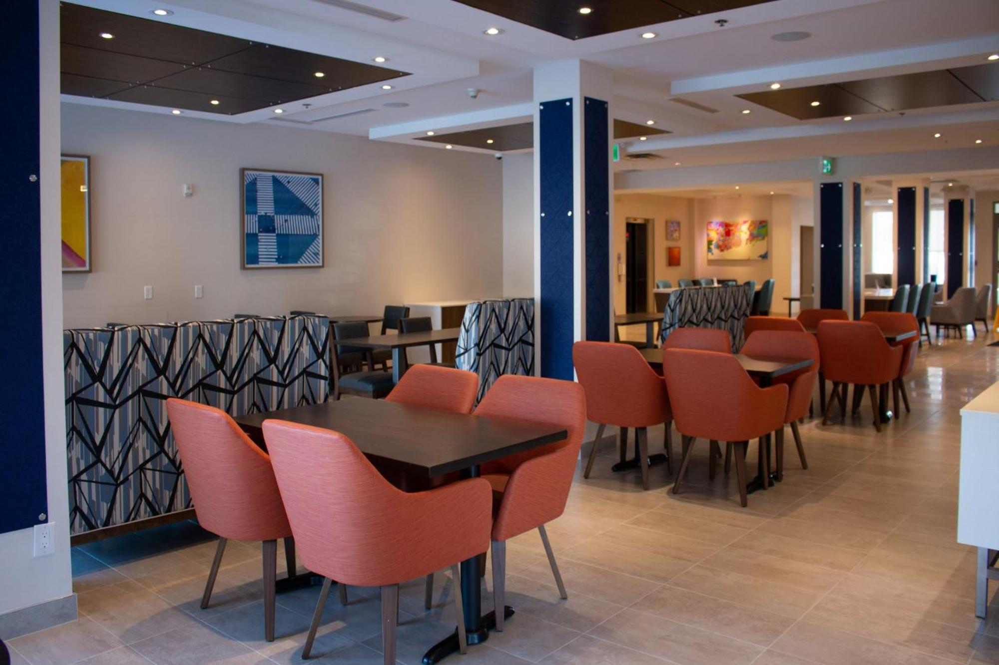 Holiday Inn Express Kingston Central By Ihg Εξωτερικό φωτογραφία