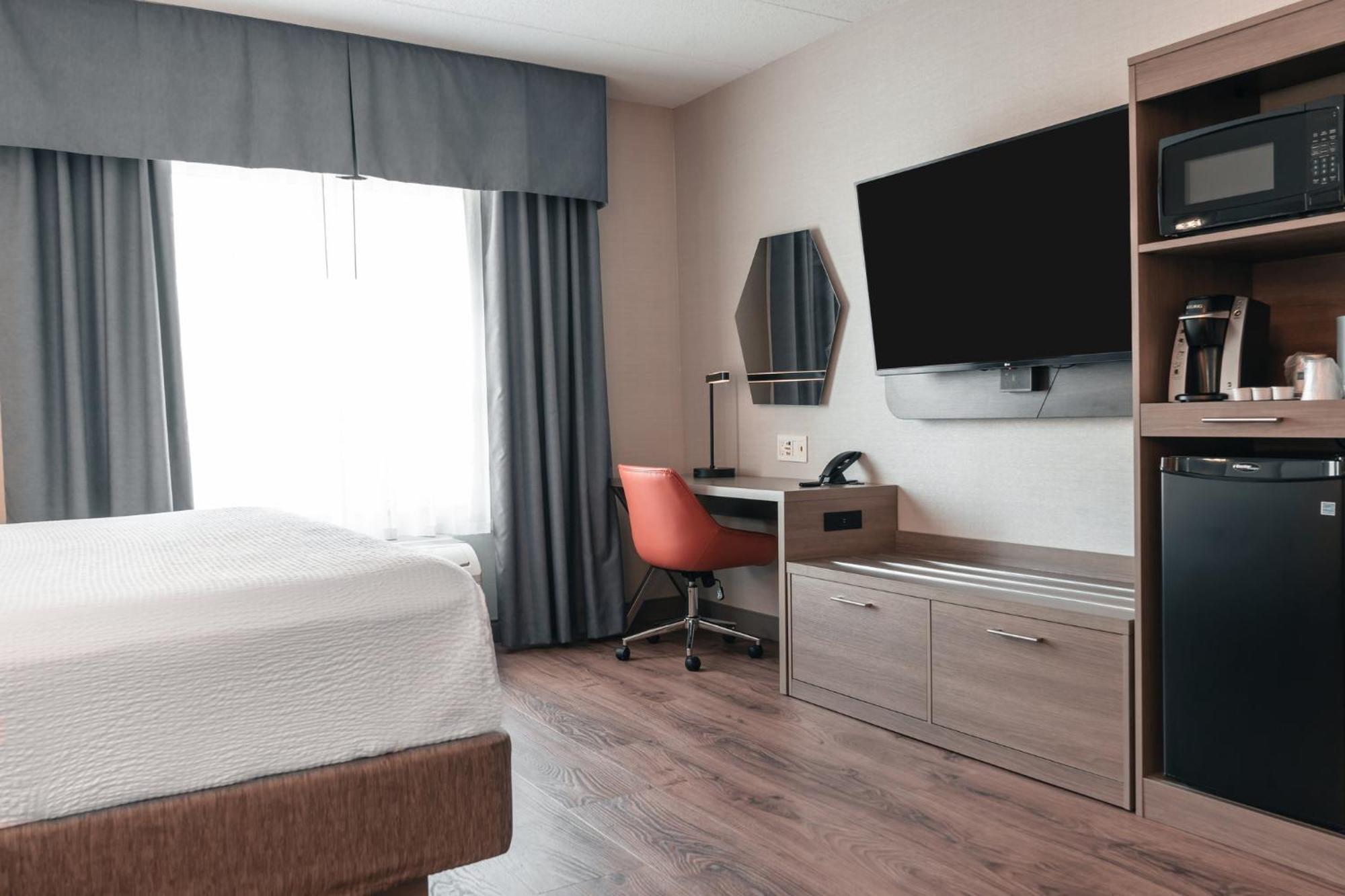 Holiday Inn Express Kingston Central By Ihg Εξωτερικό φωτογραφία