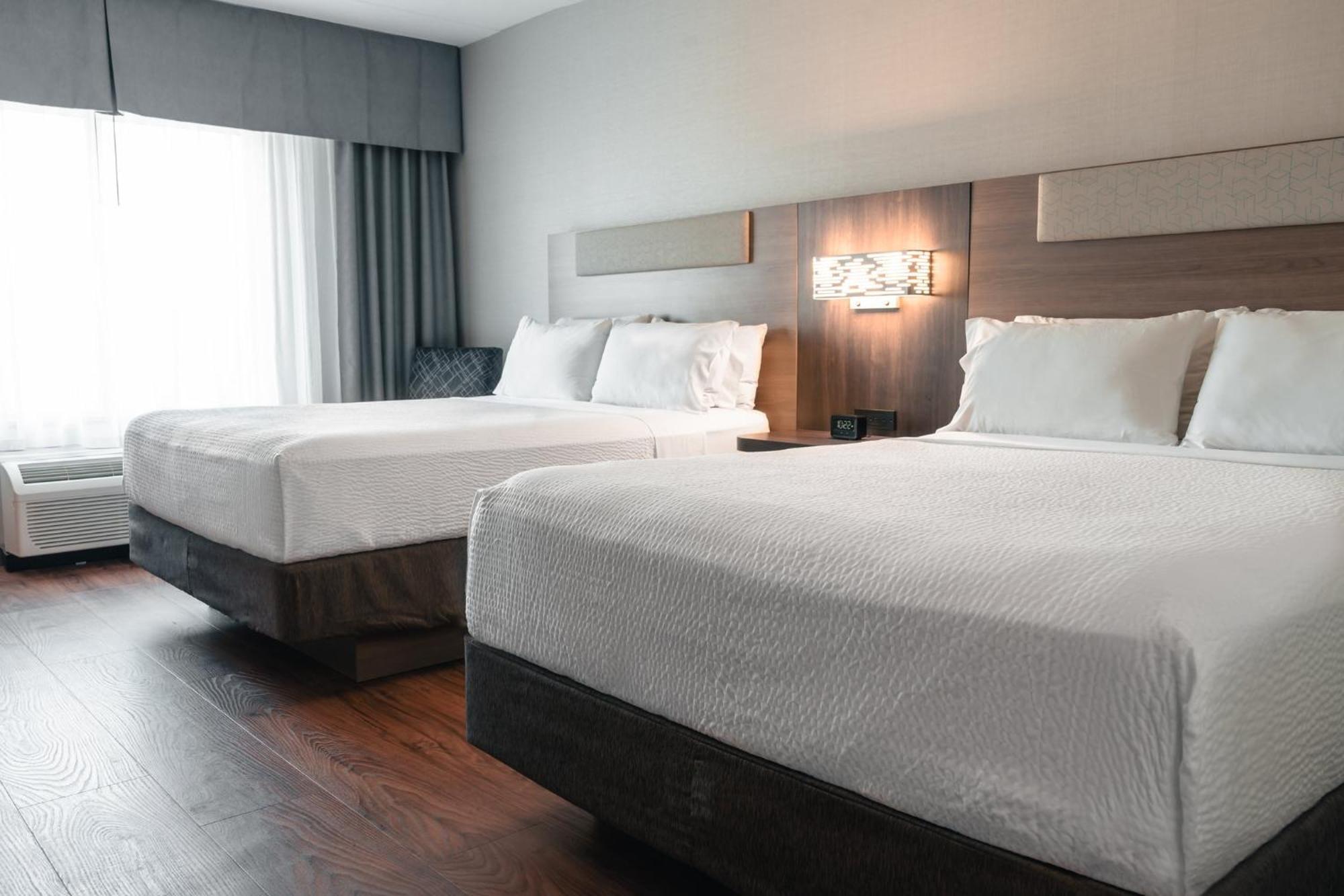 Holiday Inn Express Kingston Central By Ihg Εξωτερικό φωτογραφία