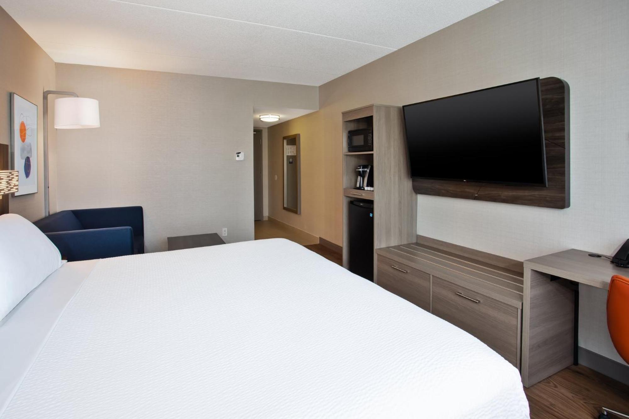 Holiday Inn Express Kingston Central By Ihg Εξωτερικό φωτογραφία