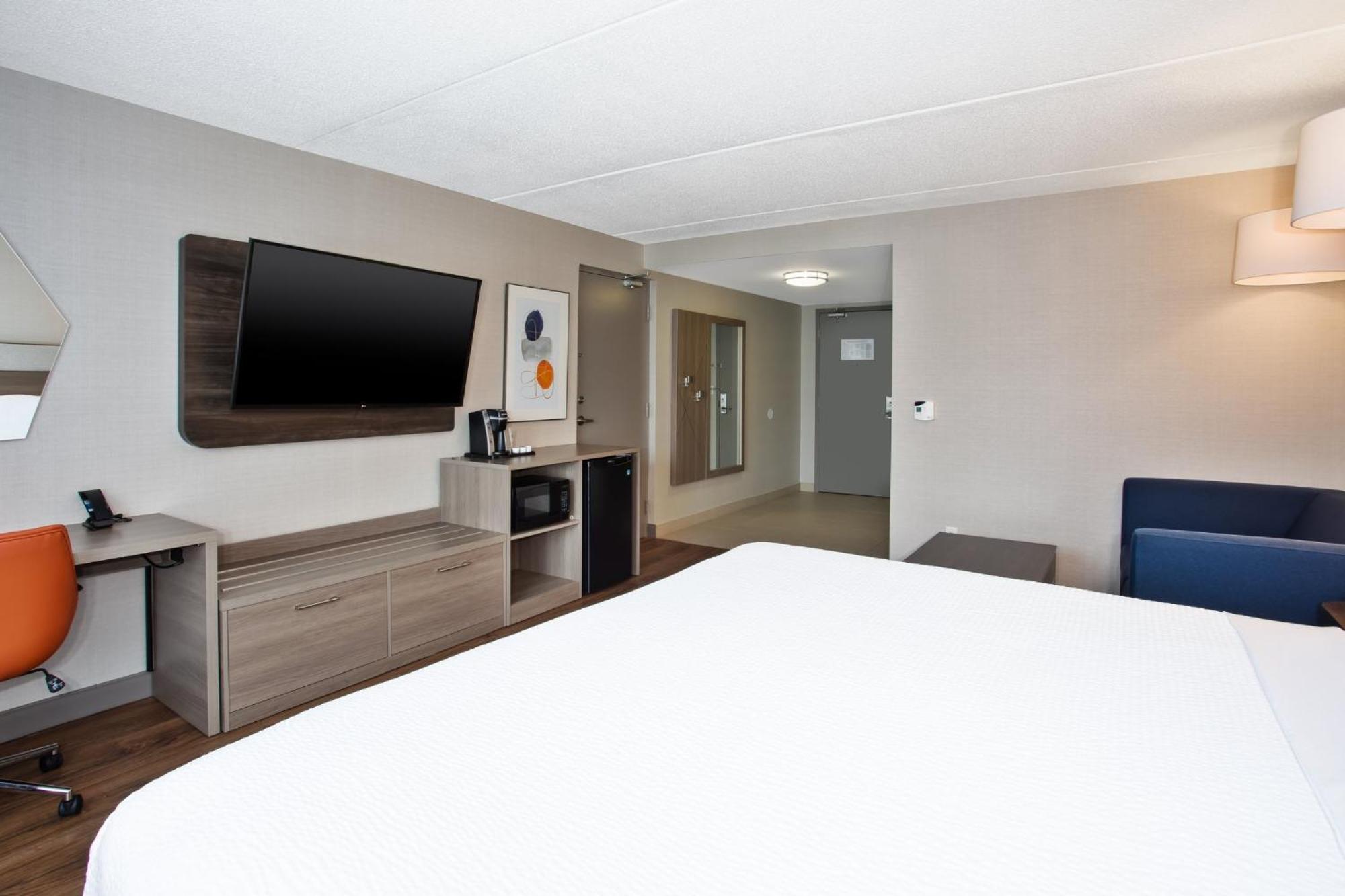 Holiday Inn Express Kingston Central By Ihg Εξωτερικό φωτογραφία