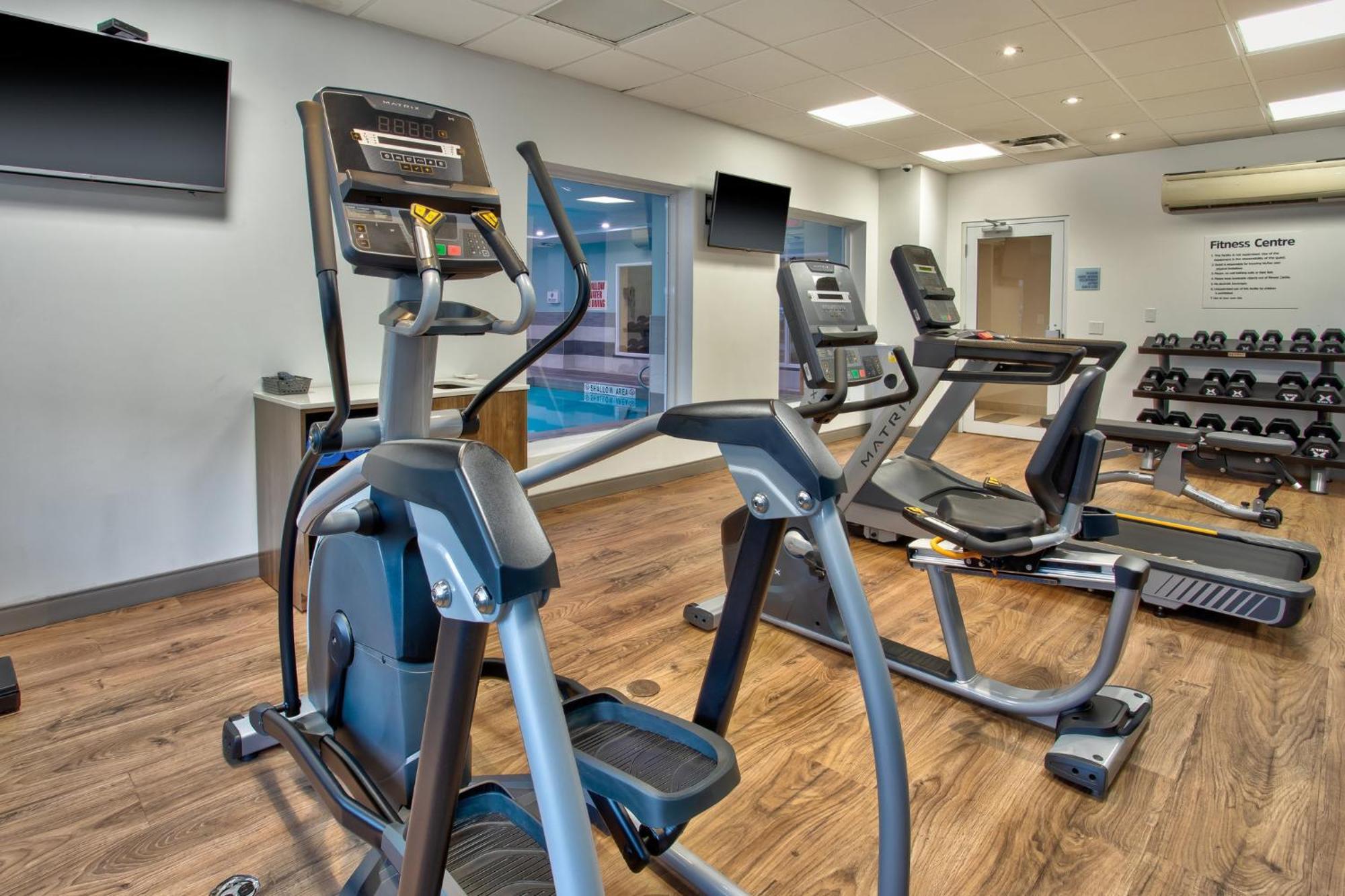 Holiday Inn Express Kingston Central By Ihg Εξωτερικό φωτογραφία